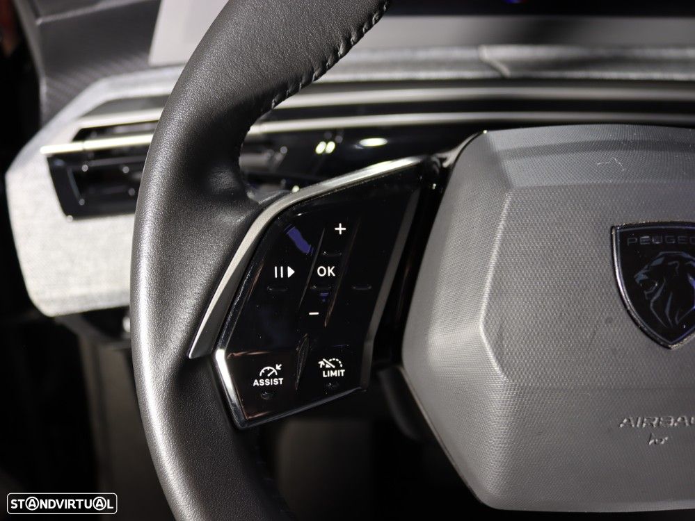 Peugeot 3008 1.2 Hybrid Allure e-DCS6 - 26
