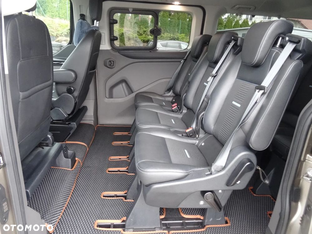 Ford Tourneo Custom 2.0 EcoBlue L2 Active SelectShift - 18