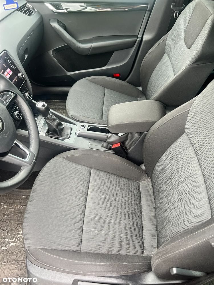 Skoda Octavia 1.5 TSI ACT Style - 8