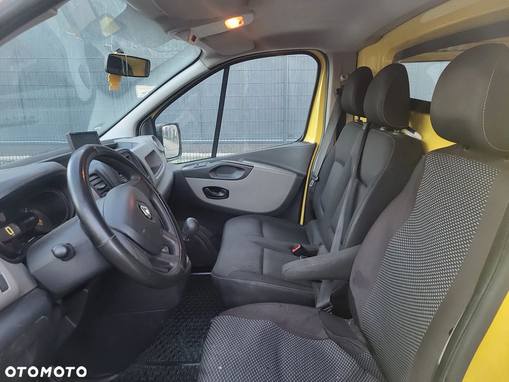 Renault TRAFIC 1.6 dCi 115KM-KLIMA+2xKpl. Opon+KAMERA+6-Biegów+Elektryka+HAK+CD-Zarejestrowany W PL - 17