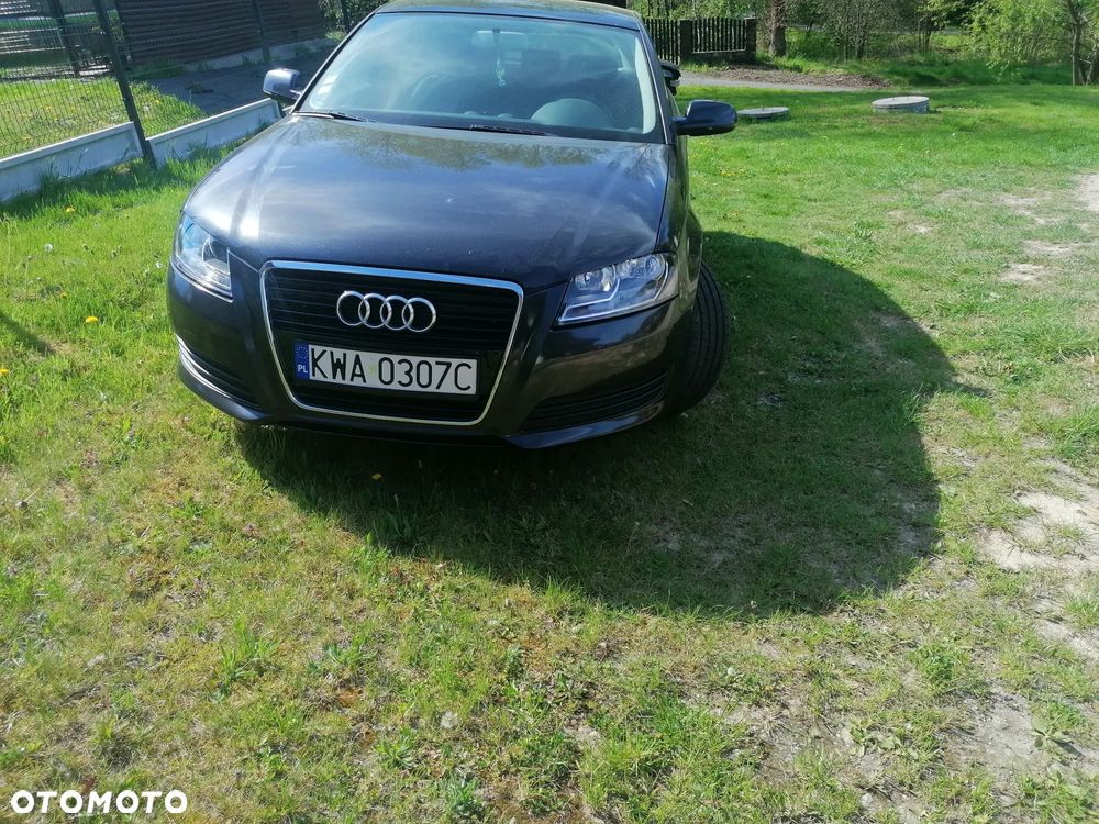 Audi A3 Sportback - 1