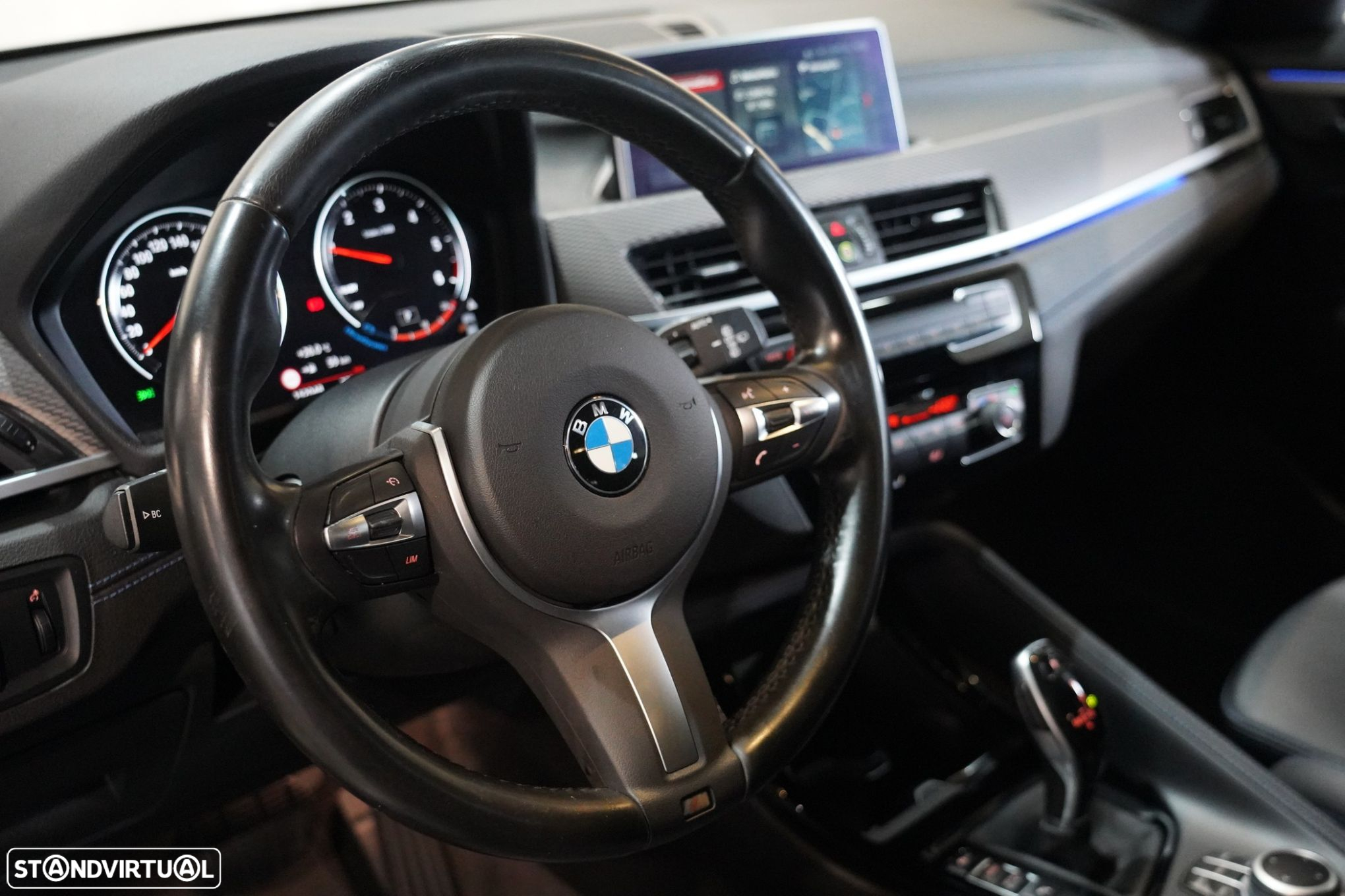 BMW X2 16 d sDrive Auto Pack M - 9