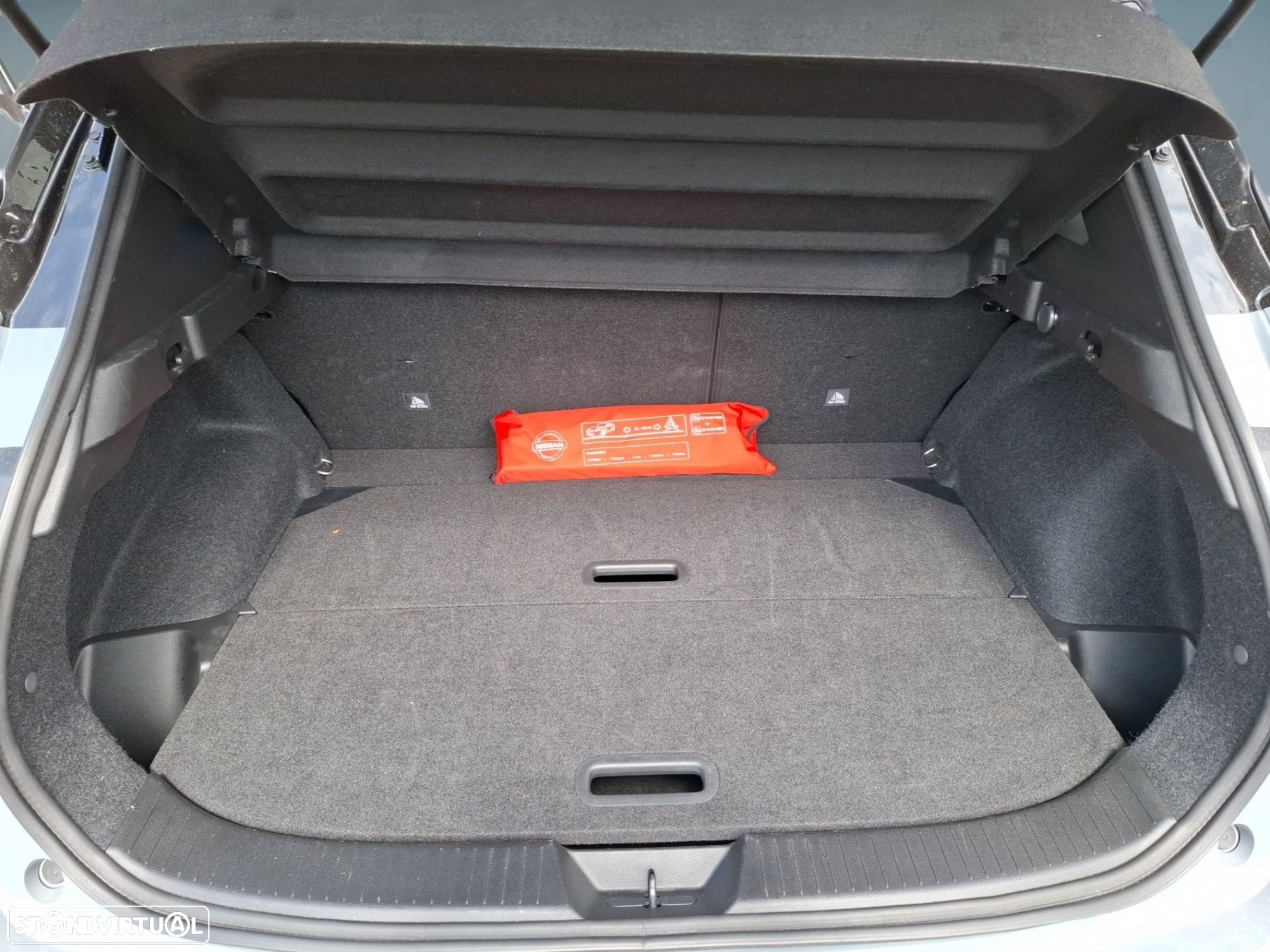 Nissan Qashqai 1.3 DIG-T N-Connecta LED+TT+SKY Xtronic - 23