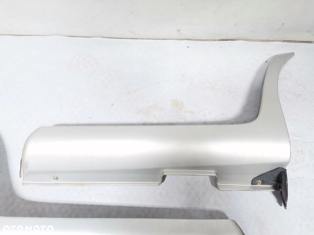 Próg Listwa Błotnika Tył  Lewa TOYOTA YARIS VERSO 99-05 Oryginał - 2