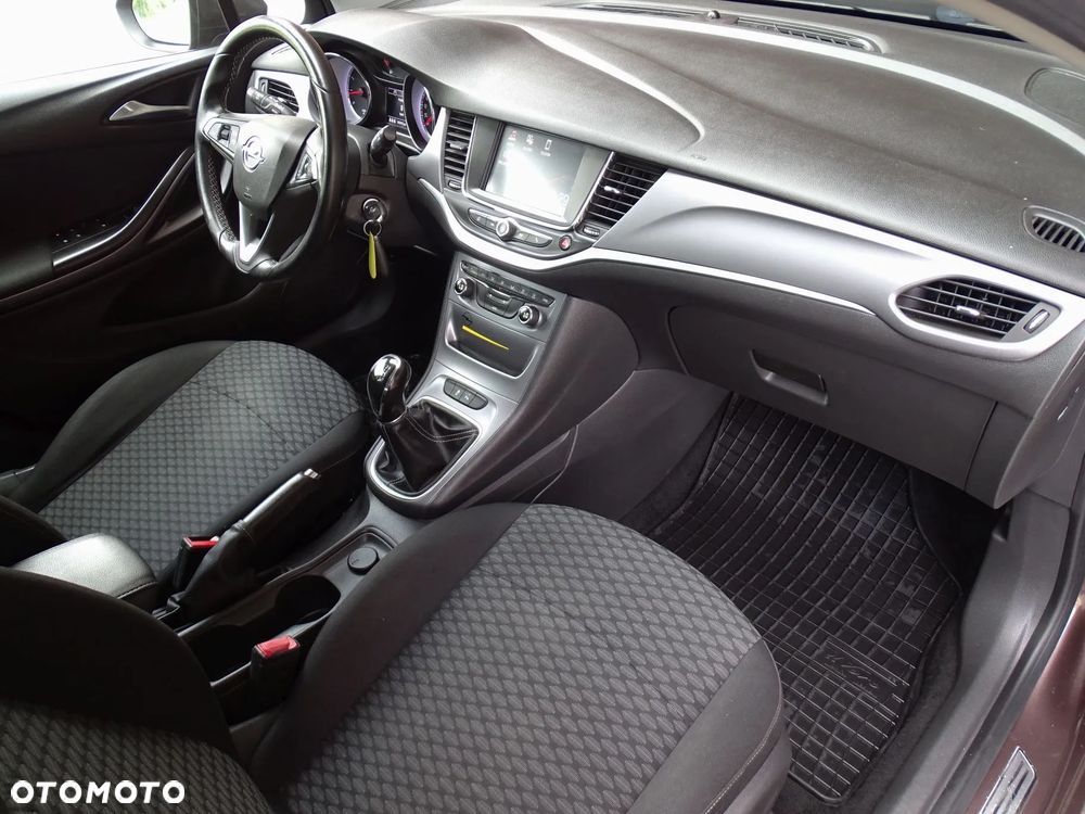 Opel Astra 1.4 T Elite - 18