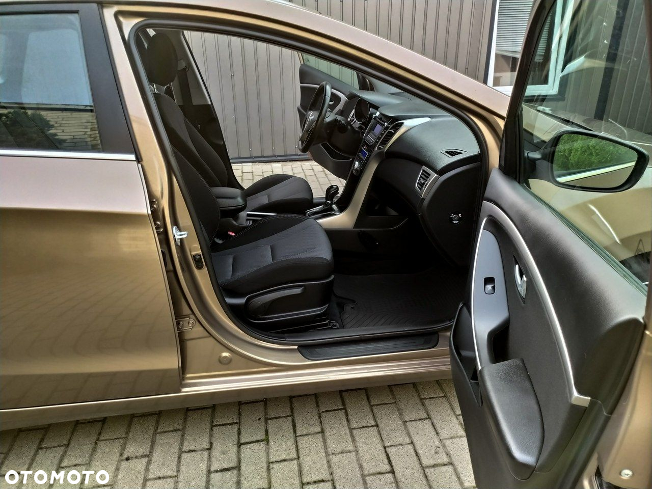 Hyundai i30 - 25