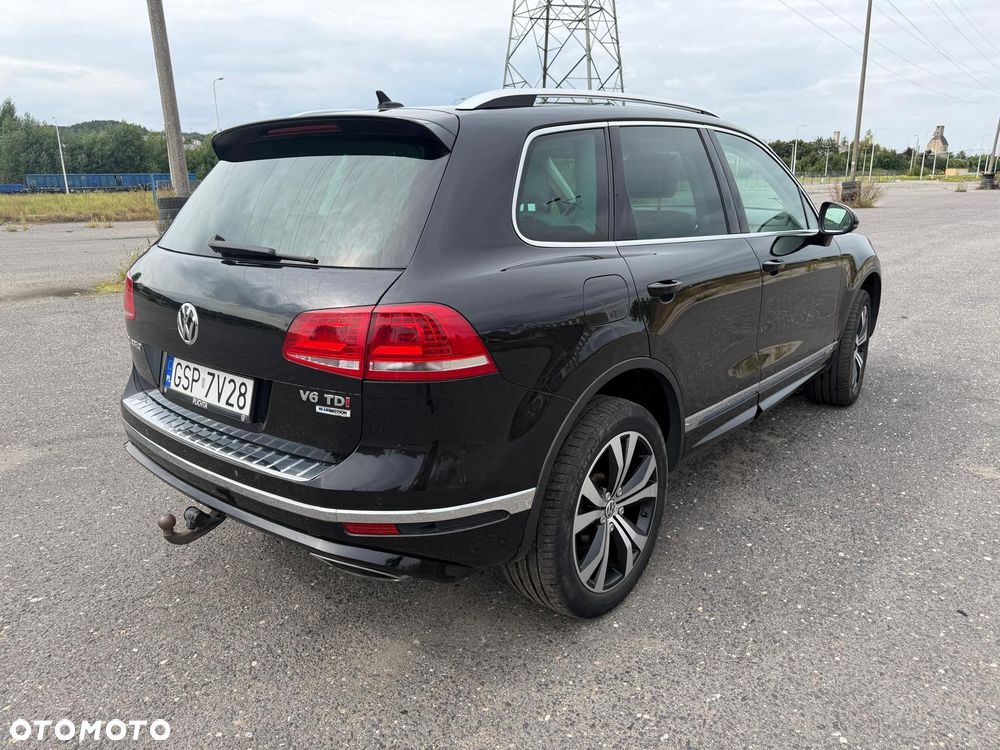 Volkswagen Touareg 3.0 V6 TDI BMT Perfectline R-Style - 4
