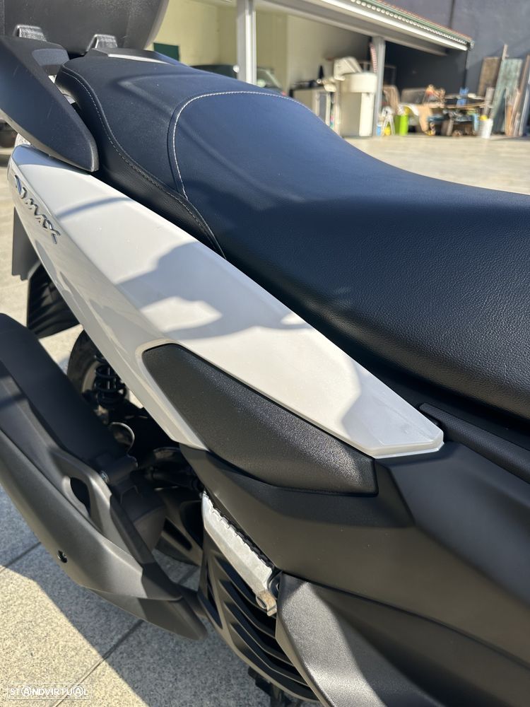 Yamaha NMAX 125 com Pack Urban - 23