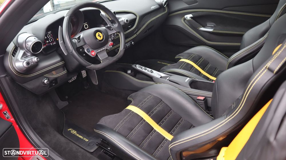 Ferrari F8 Tributo - 17