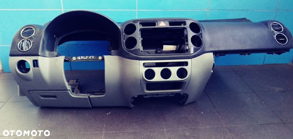 Deska Rozdzielcza VW Golf V Plus - 1