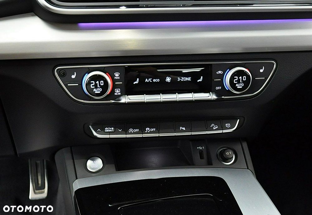 Audi Q5 Sportback - 24