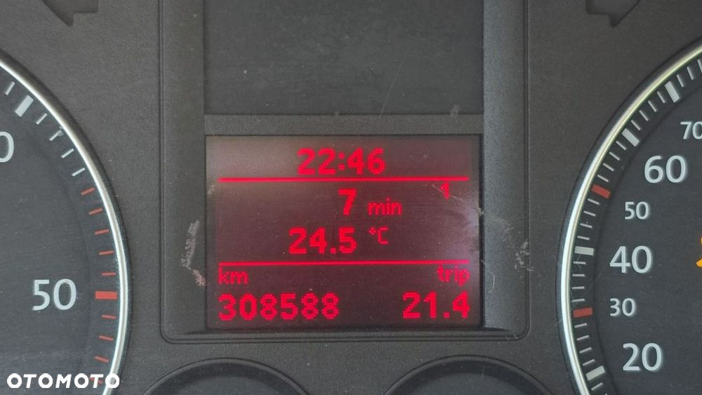 Volkswagen Golf - 16