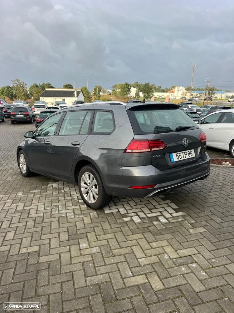 VW Golf Variant 1.6 TDi Confortline - 3