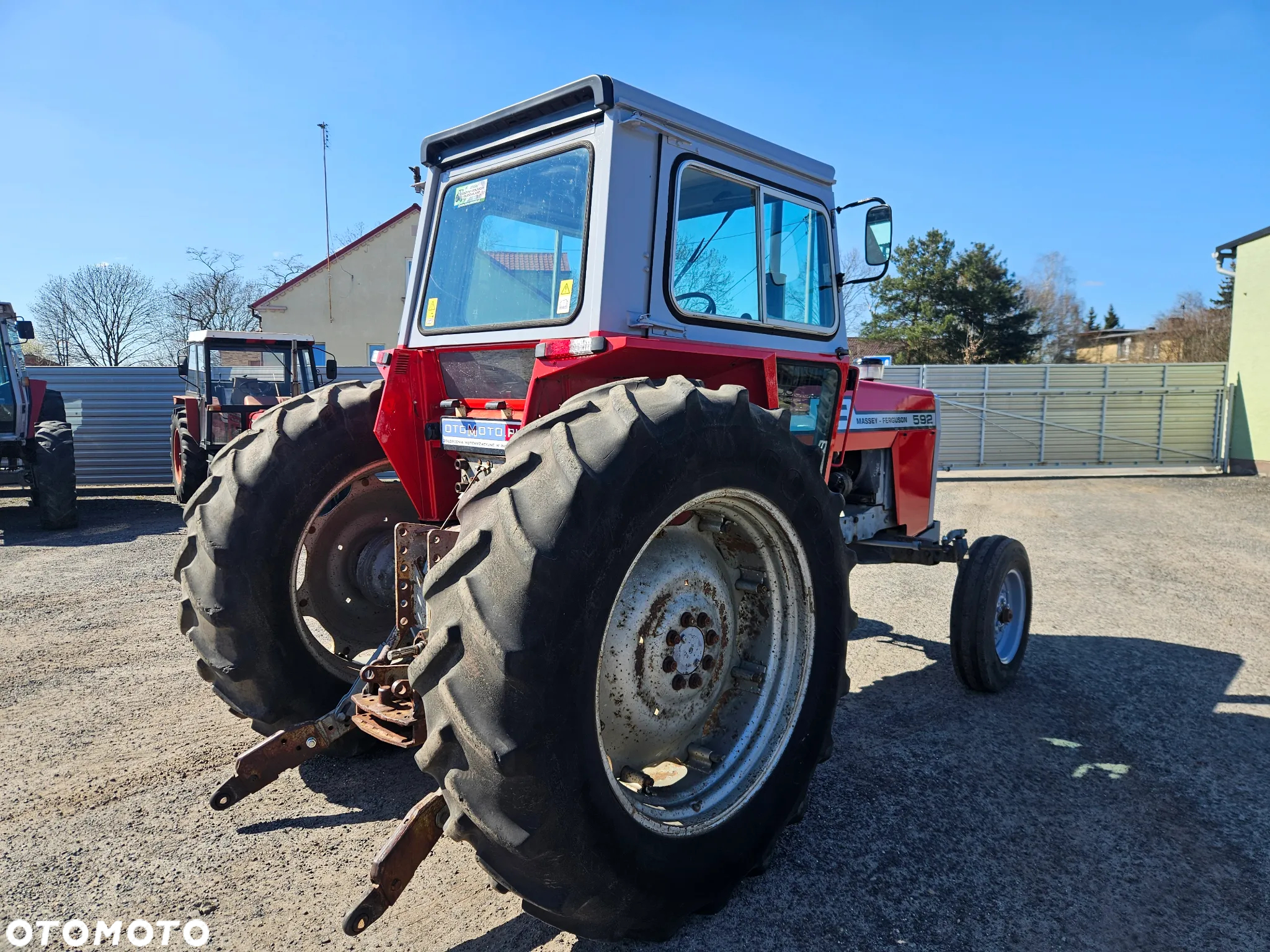 Massey Ferguson 592 - 4