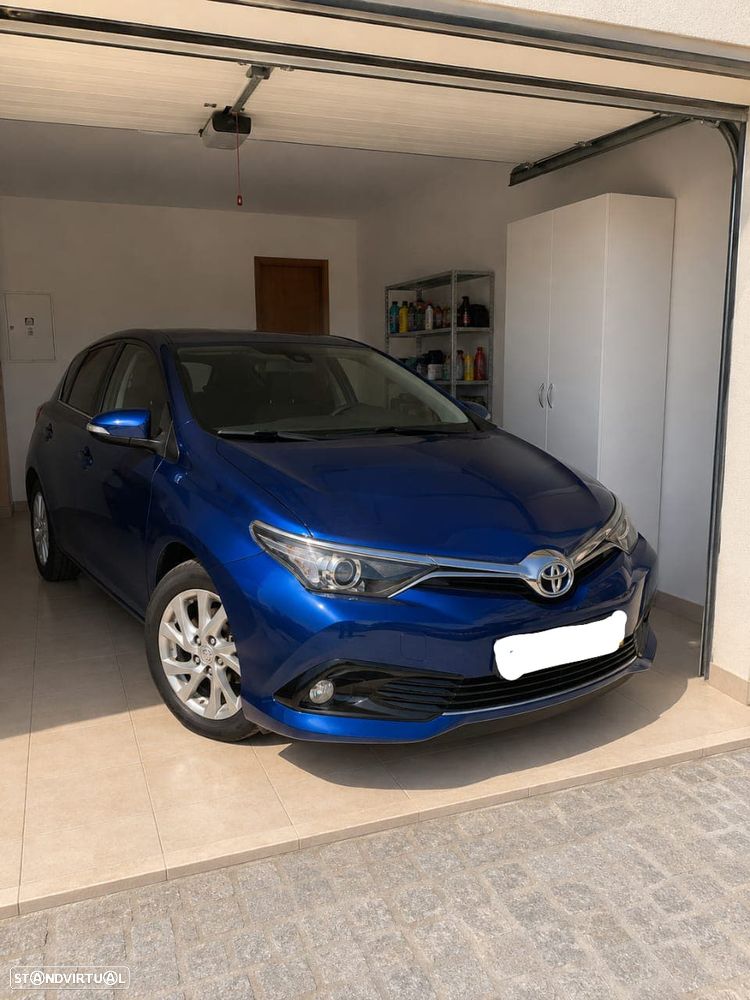 Toyota Auris 1.6 D-4D Edition-S - 3
