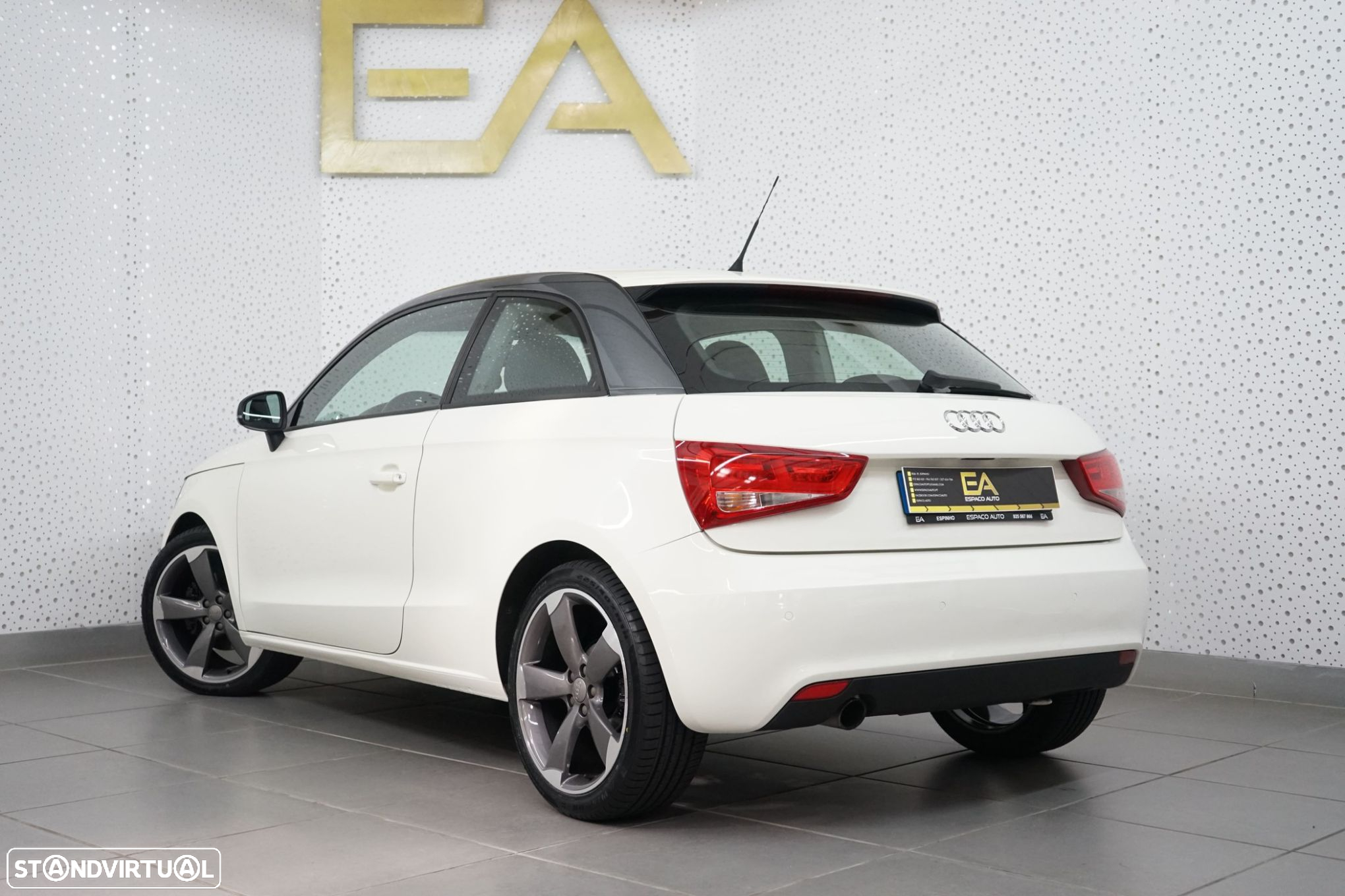 Audi A1 1.6 TDI Ambition - 4