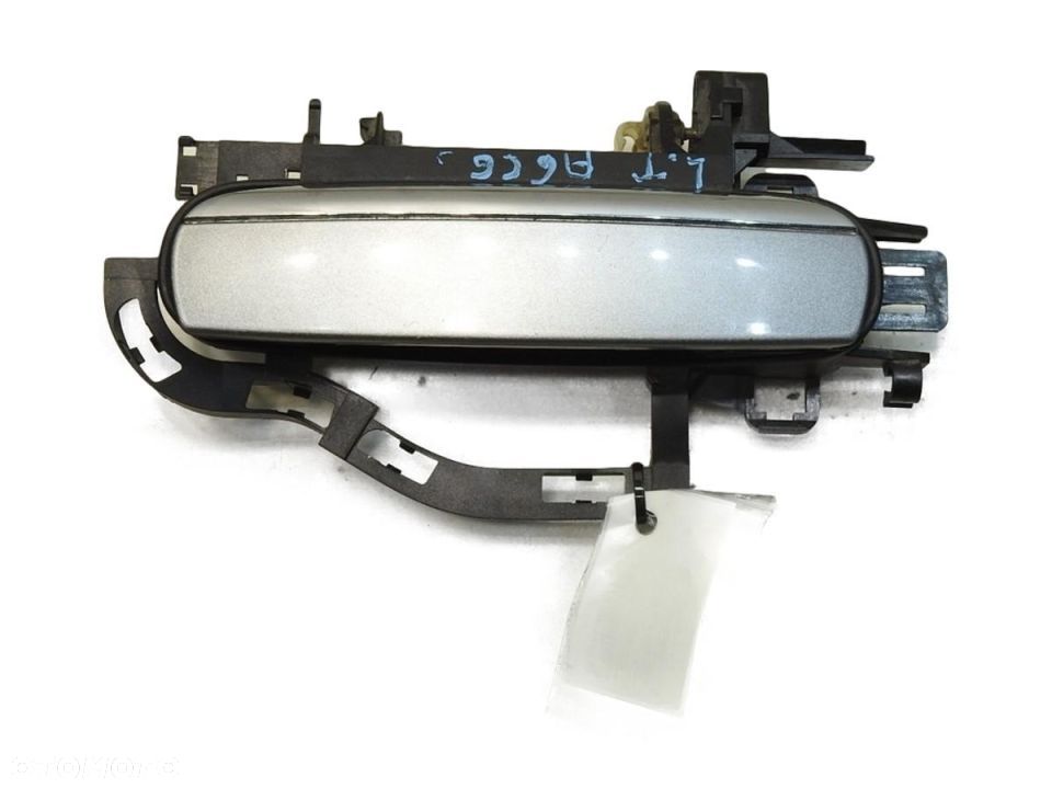 KLAMKA DRZWI LEWY TYŁ LY7Q AUDI A6 C6 4F0837885 - 1