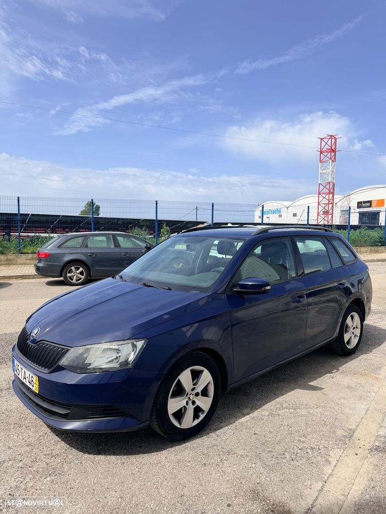 Skoda Fabia Break 1.0 Active - 1