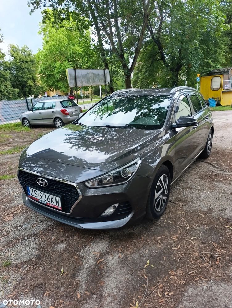 Hyundai i30 1.6 D Classic + - 1