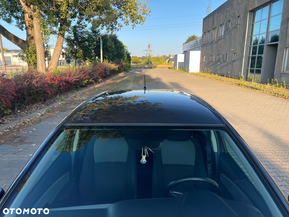 Toyota Yaris 1.33 Premium - 28