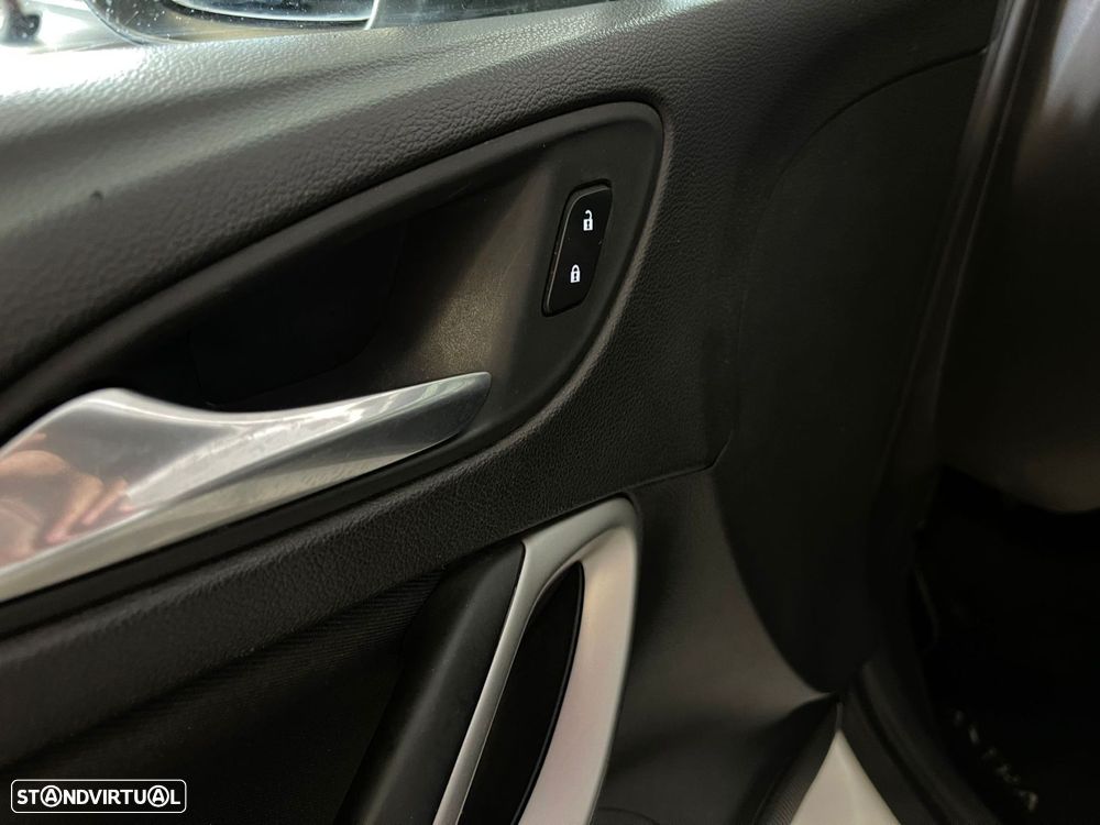 Opel Astra Sports Tourer 1.5 D Business Edition S/S - 7