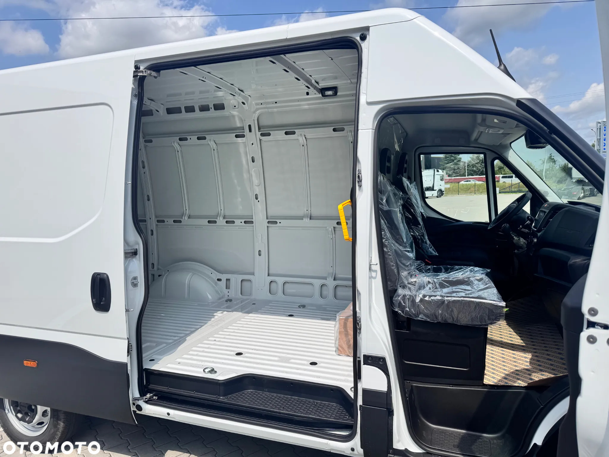 Iveco Daily - 8