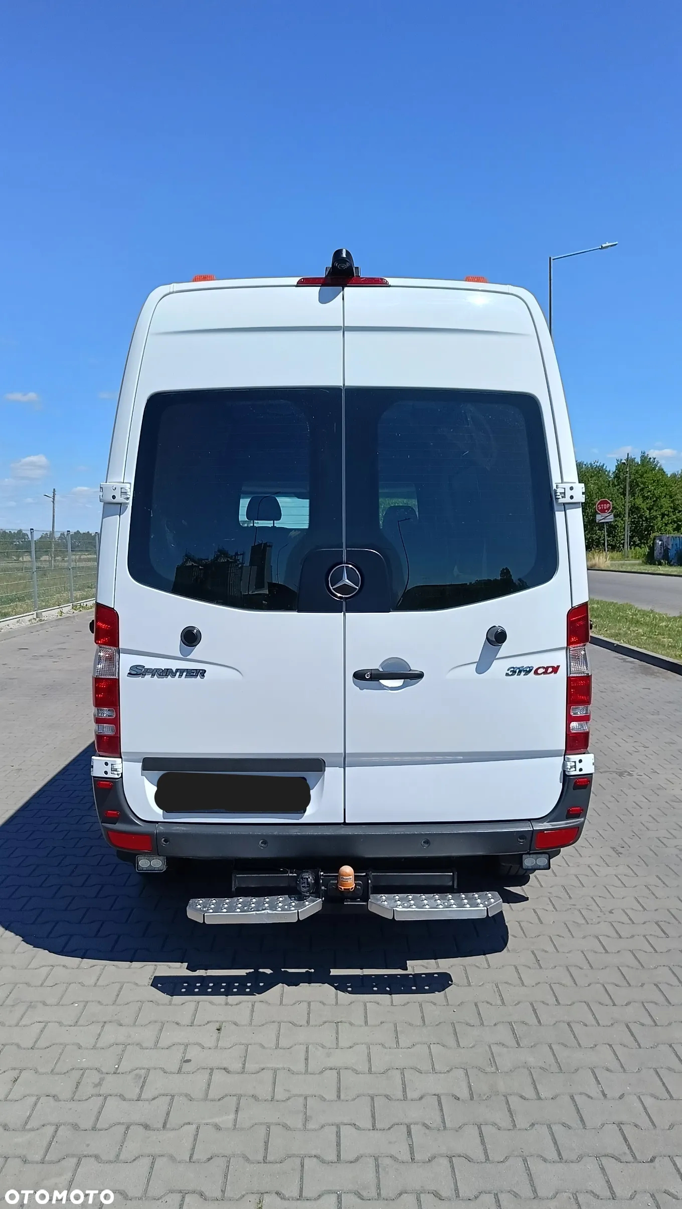 Mercedes-Benz Sprinter L2H2 Średniak 319 CDI 3.0 V6 190KM - 32