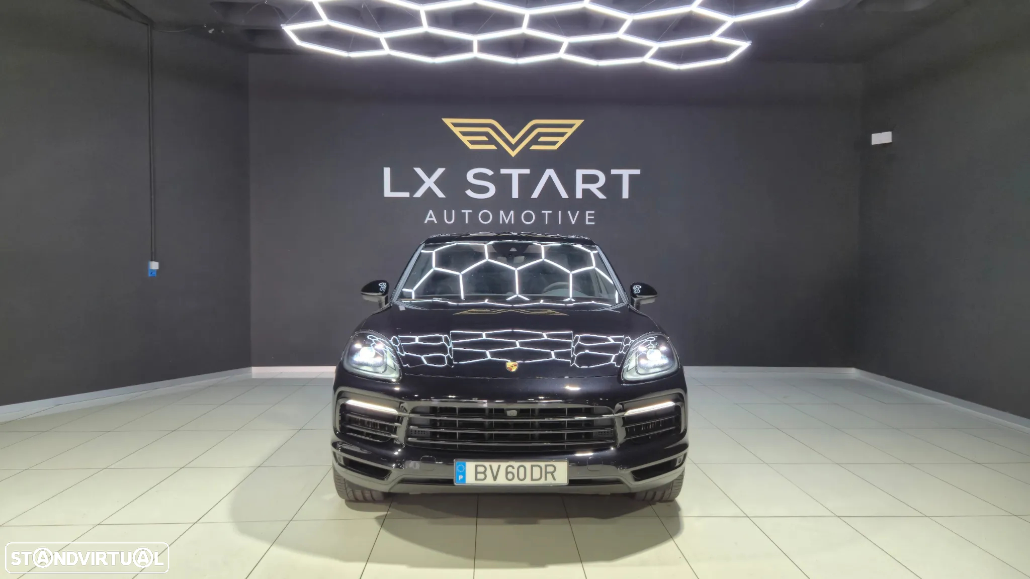 Porsche Cayenne E-Hybrid Platinum Edition - 12