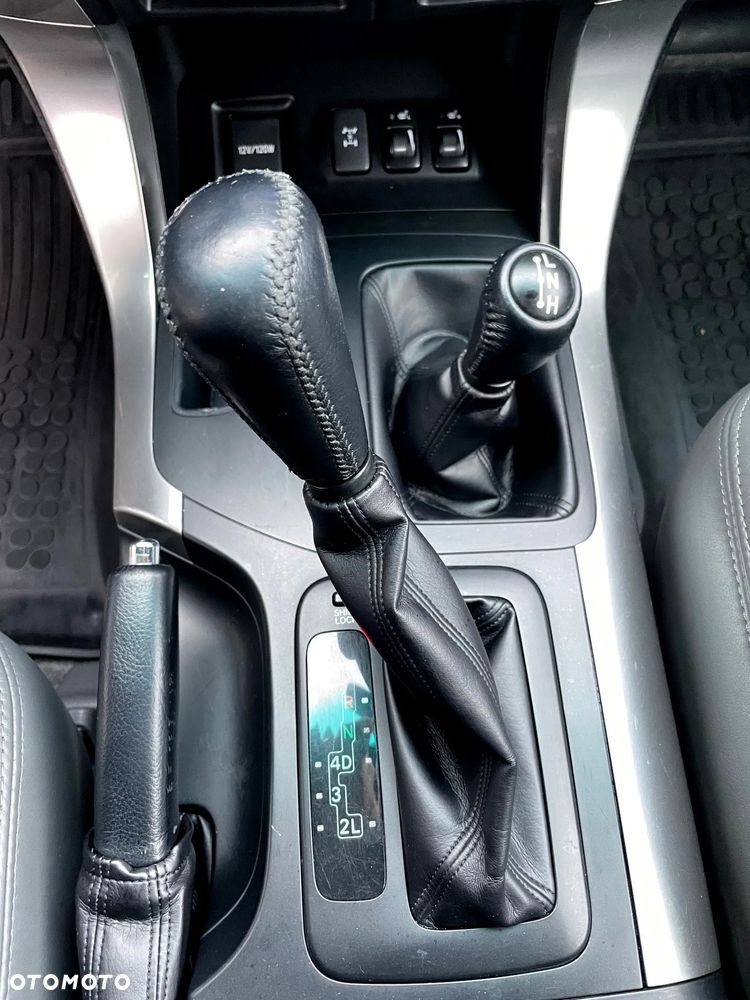 Toyota Land Cruiser 3.0 D Sol - 6