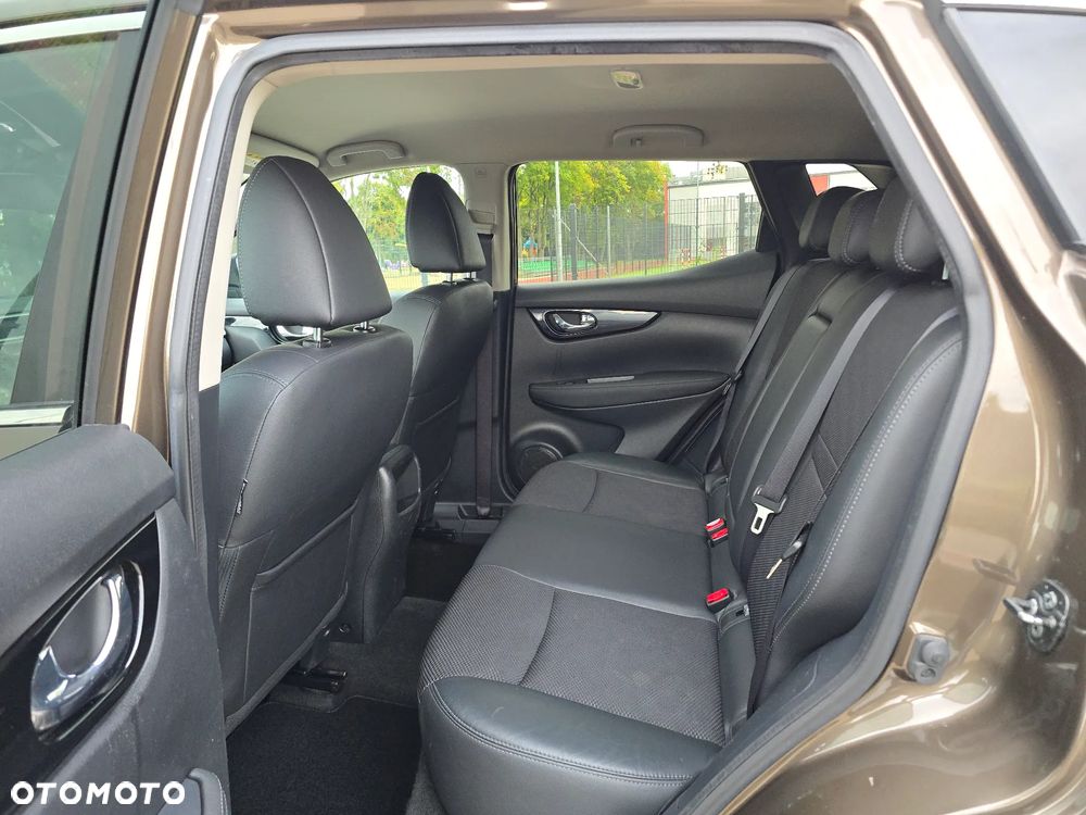 Nissan Qashqai - 10