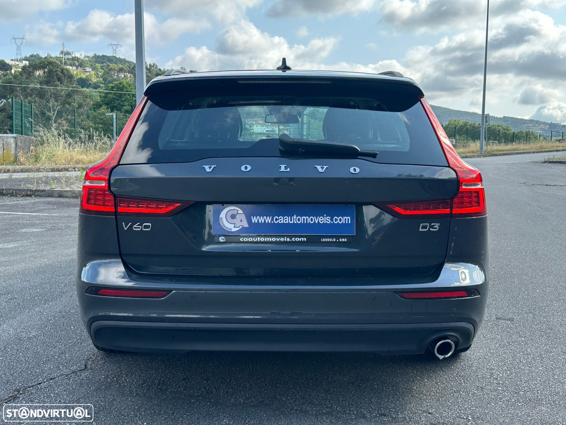 Volvo V60 2.0 D3 Momentum - 17