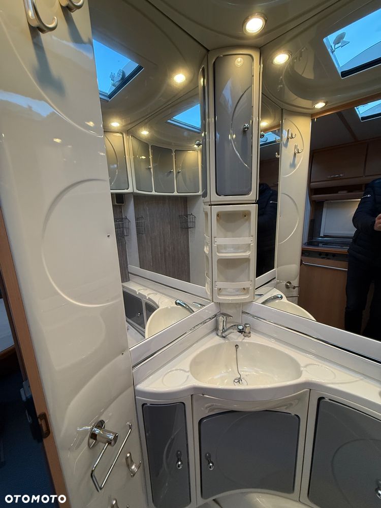 TEC 490 Travel king - 16