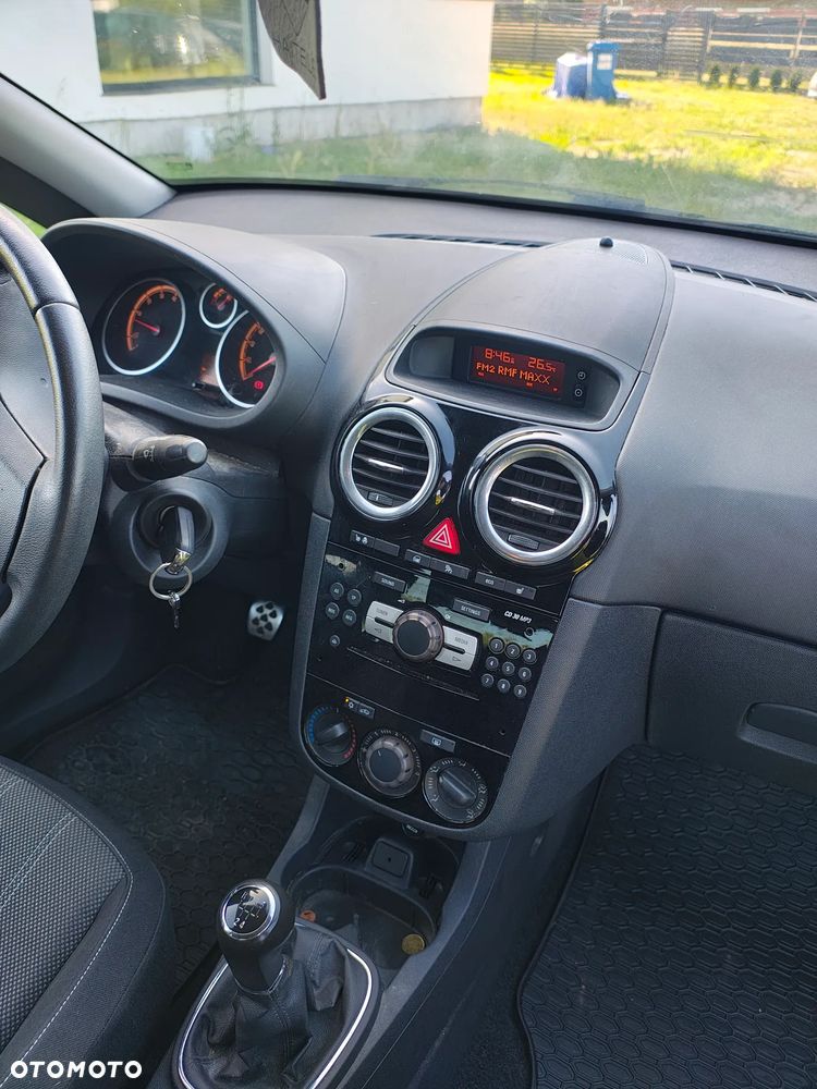 Opel Corsa - 6