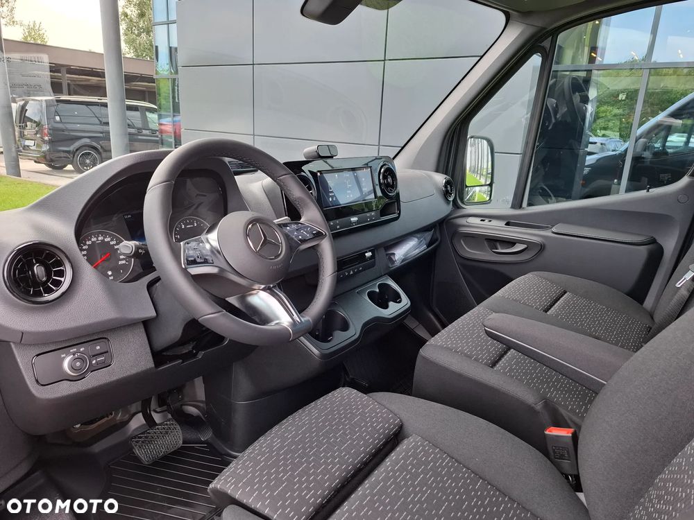 Mercedes-Benz Sprinter 519 CDI Furgon PRO długi 4325 mm L3H2 - DMC 3500 kg - 19