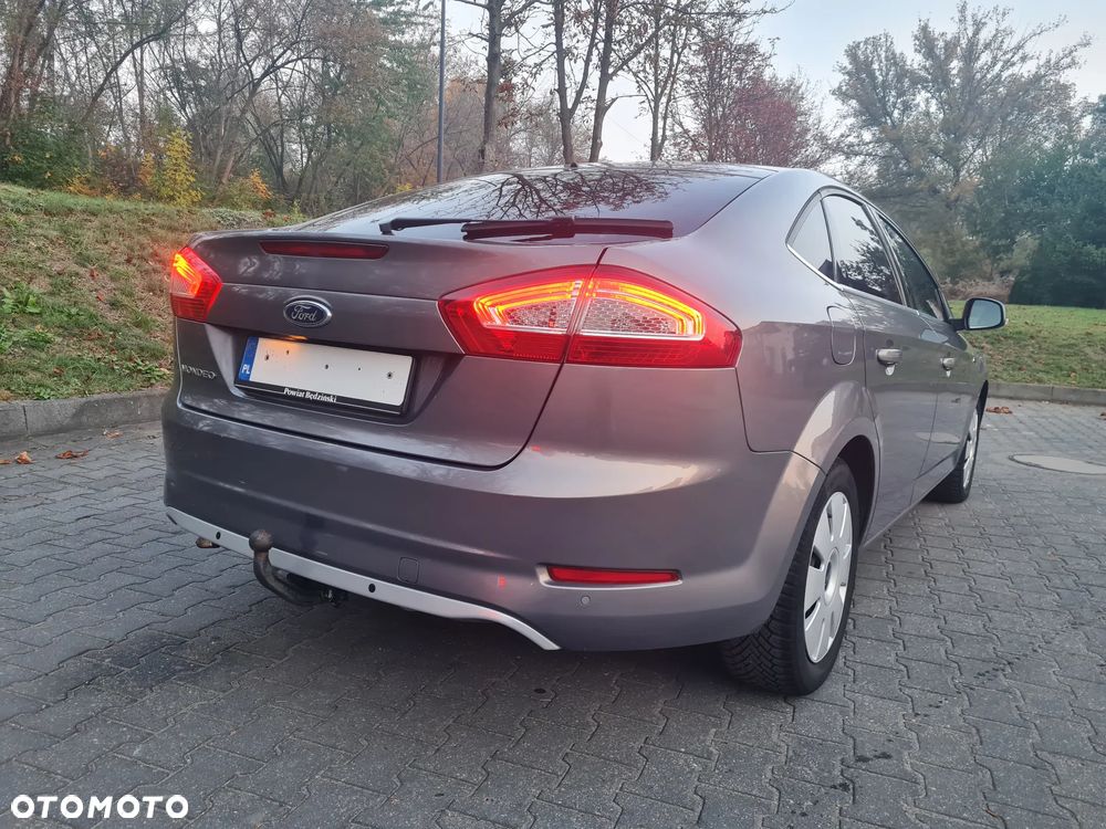 Ford Mondeo 2.0 TDCi Champions Edition - 16