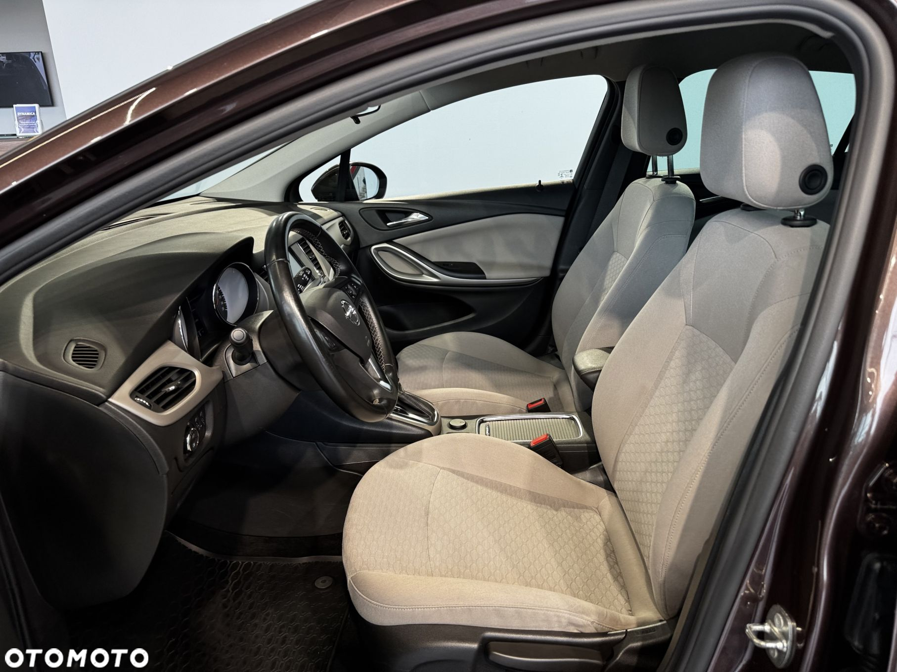 Opel Astra - 13