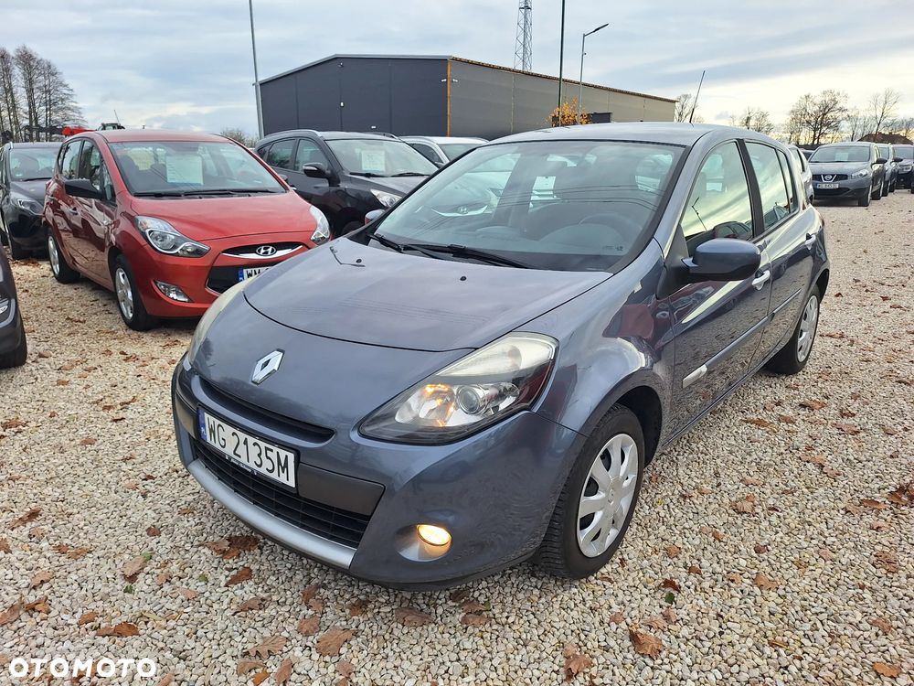 Renault Clio - 1