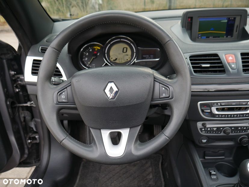 Renault Megane 1.9 dCi Privilege - 12