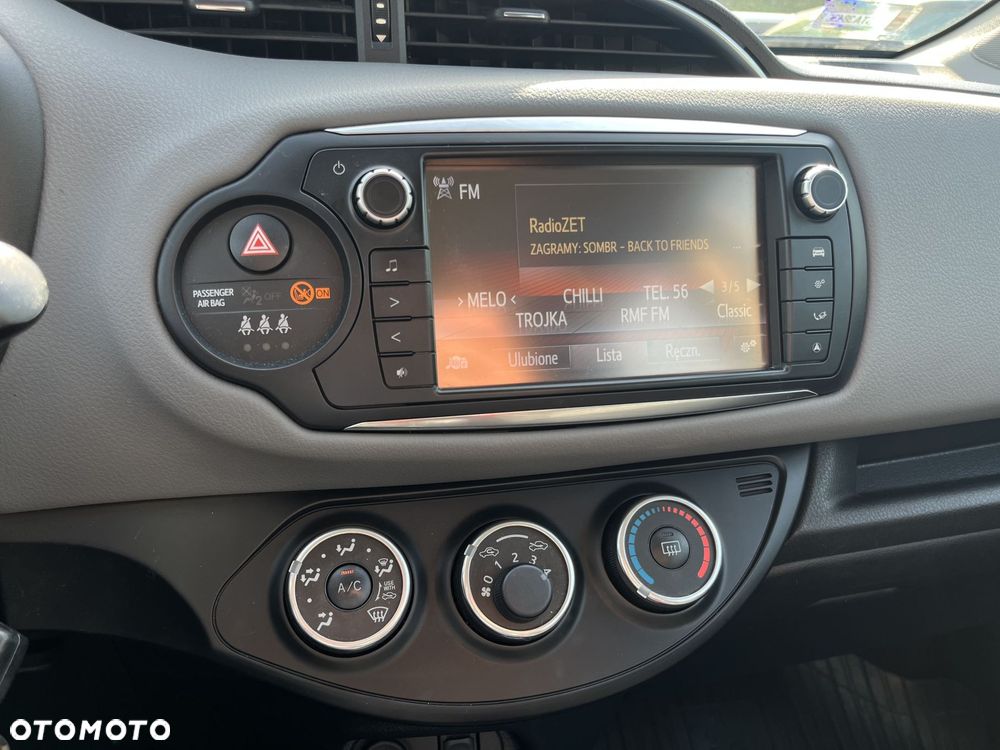 Toyota Yaris 1.33 Premium - 9