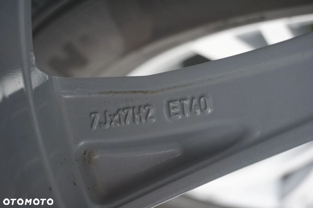 Volkswagen 5x112 17 7J Pirelli winter 215 65 17 - 10