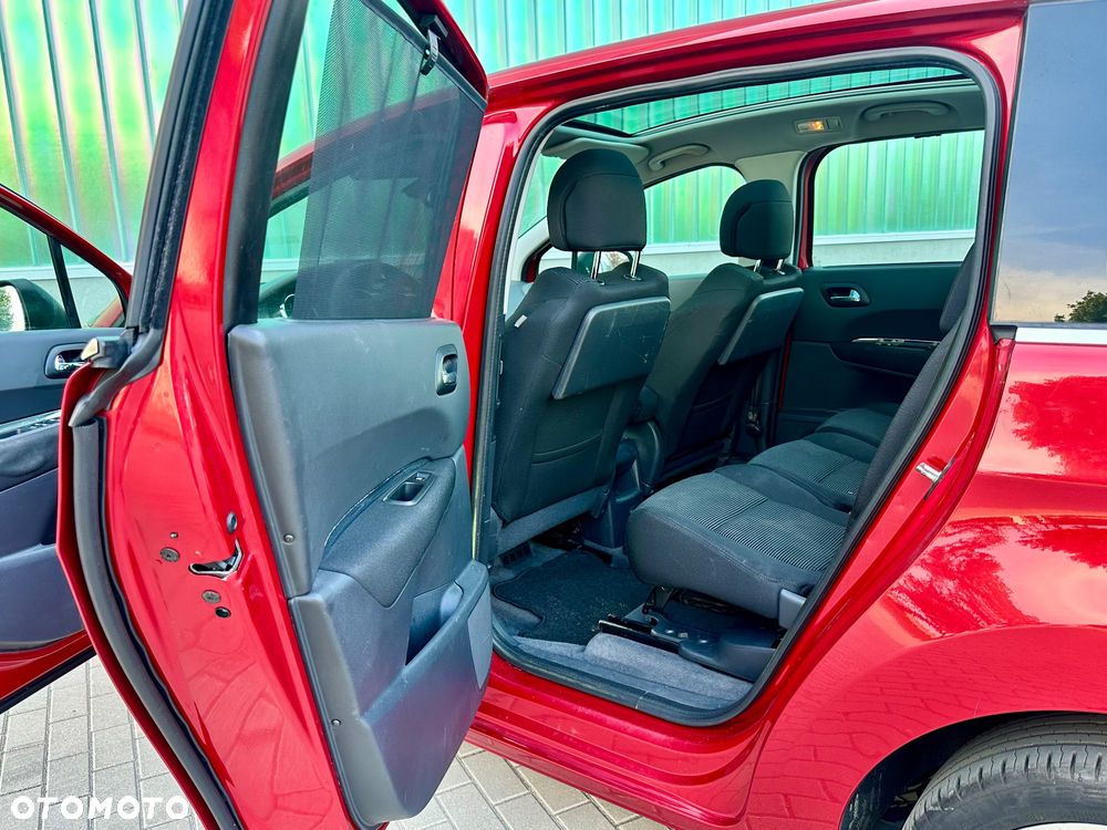Peugeot 5008 1.6 Premium - 10