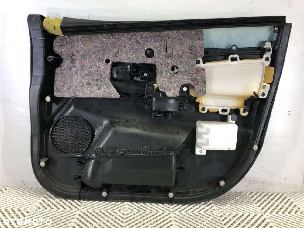 BOCZEK DRZWI LEWY PRZÓD  MITSUBISHI ASX (GA_W_) 2009 - 2022 1.8 DI-D 110 kW [150 KM] olej napędowy - 6