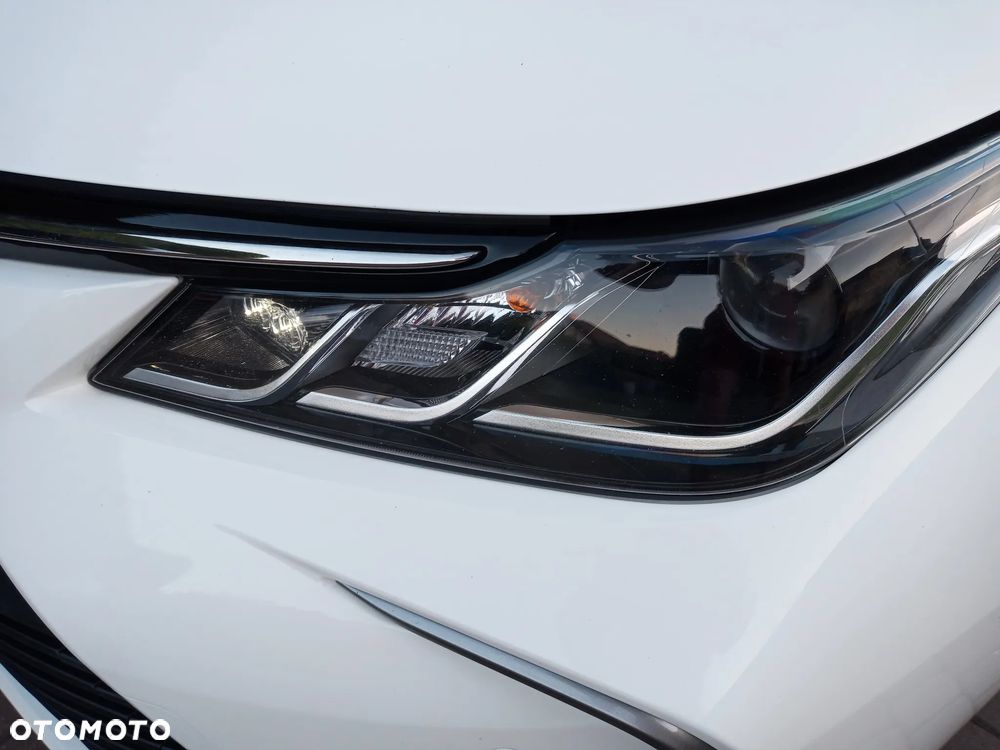 Toyota Corolla 1.8 Hybrid Comfort - 14