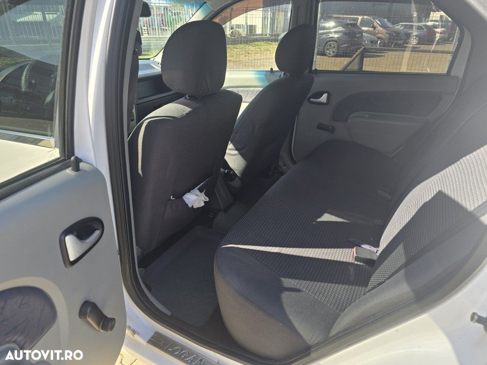 Dacia Logan 1.4 MPI Ambiance - 20