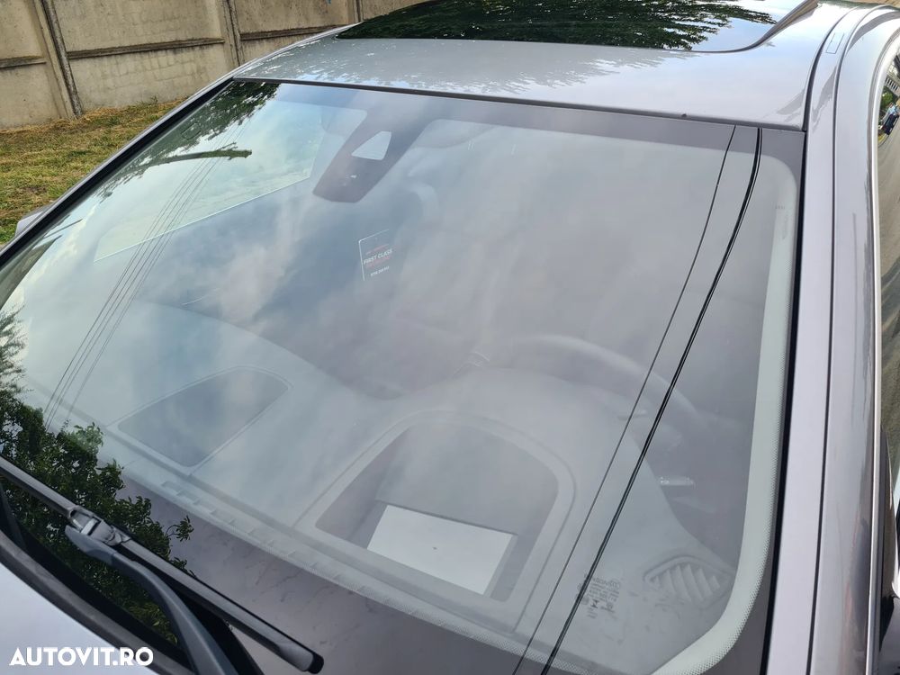 BMW Seria 5 525d xDrive - 15