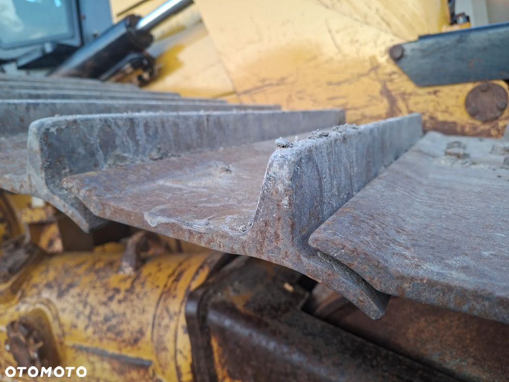 Caterpillar CAT D6N LGP - 25