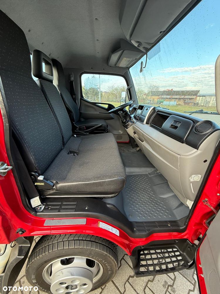 Mitsubishi Canter - 10