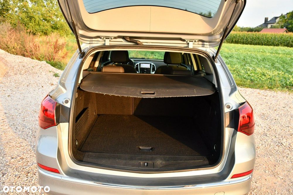 Opel Astra 1.4 Turbo Sports Tourer - 38