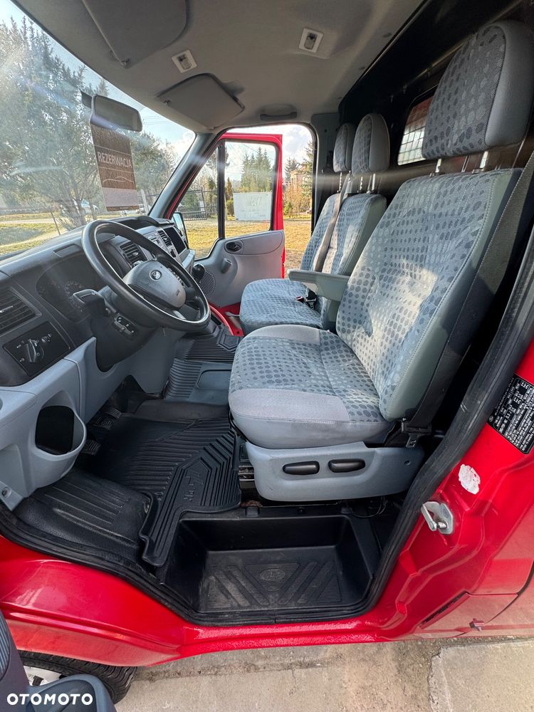 Ford transit - 33