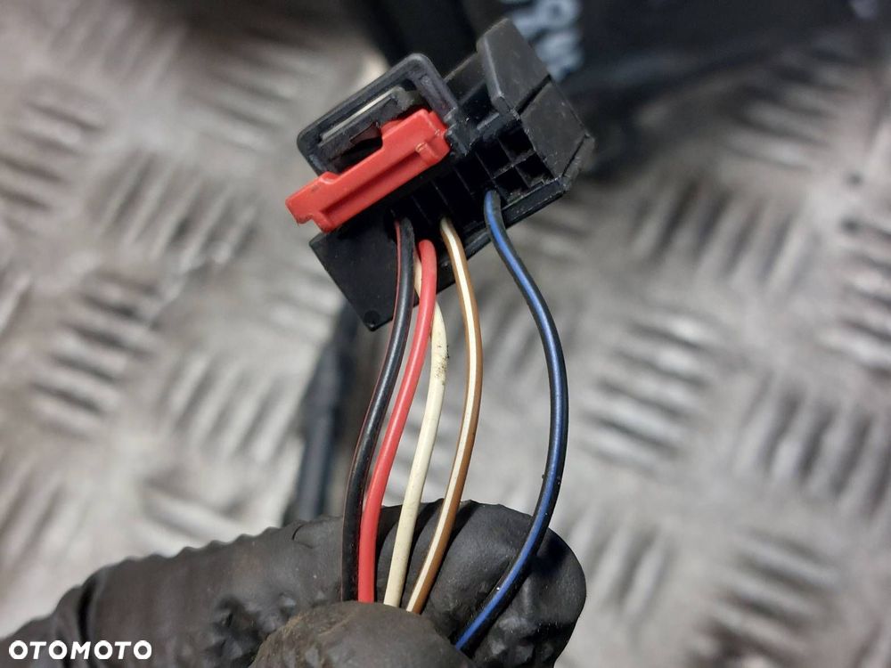 LUSTERKO LEWE ELEKTRYCZNE AUDI A6 C6 LY9B 5 PIN EU - 6